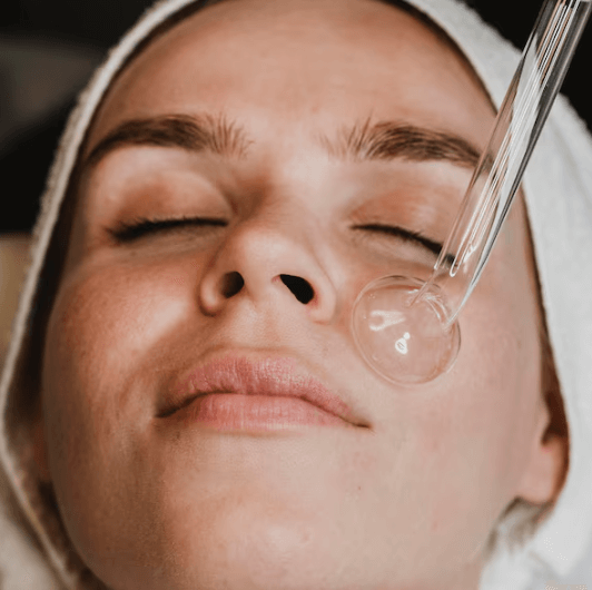 Aqua Collagen Facial