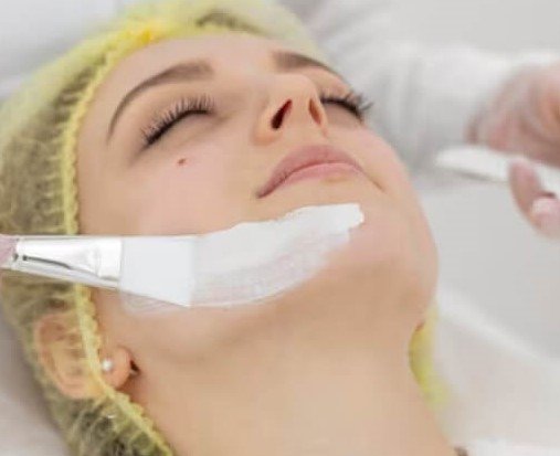 Lactic Acid Brightening Peel