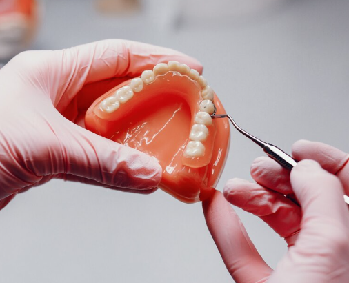 Detachable Fixed Implant Dentures