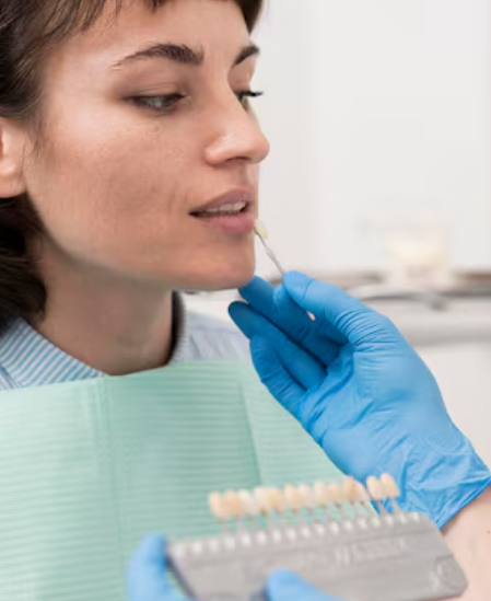 Elegant Ceramic Veneer Treatment