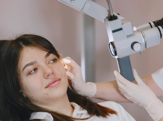 Minishunt Glaucoma Implant